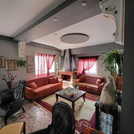 Otel Pantheon Holiday